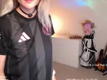 Chaturbate Watch Live Sex Cams of petitebrat