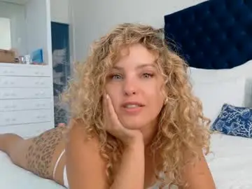Chaturbate Best live sex cam show of theislandgirl
