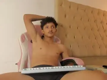 Chaturbate Watch Live Sex Cams of alpha_marcus