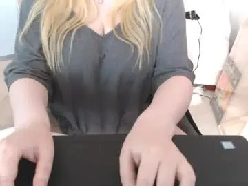 Chaturbate Live Sex Cam of kymchi