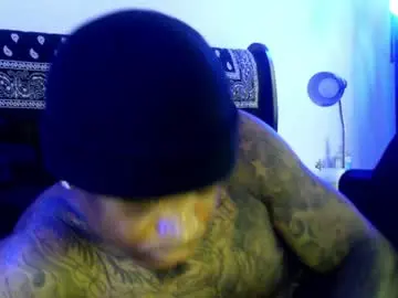 Chaturbate Live Sex Cam of rickavelli