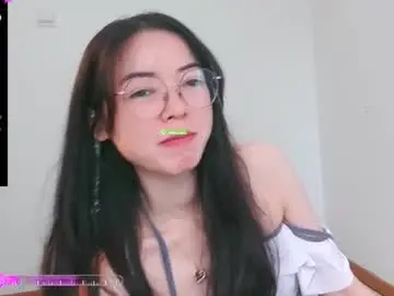 Chaturbate Adult Webcams of happyluckyrose