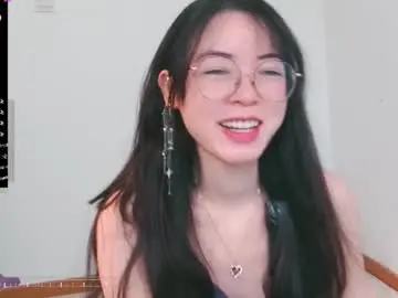 Chaturbate Sex Chat of happyluckyrose