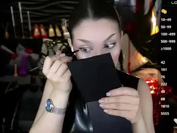 Chaturbate Sex Chat of mistress_darsy