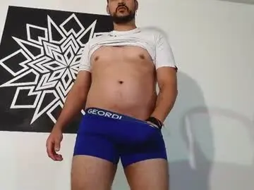 Chaturbate Live Sex Cam of _christopher_dennis_