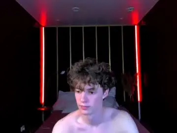 Chaturbate Live Sex Cam of luke_sweet