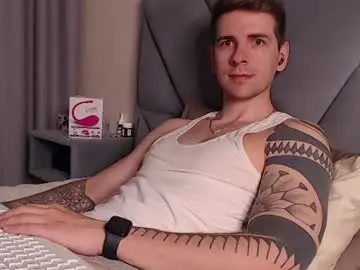 Chaturbate Watch Live Sex Cams of mr_longboy