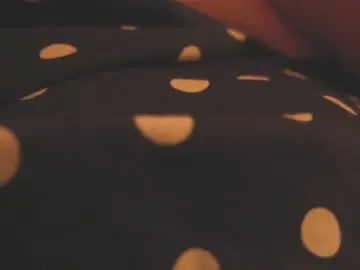 Chaturbate Free Live Porn of saltedhoney