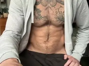 Chaturbate Free Porn Cam of brianmuscle