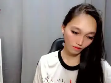 Chaturbate Sex Cam of charm_fuckdoll8