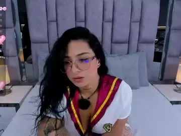Chaturbate Best live sex cam show of emmahill1