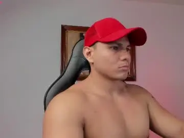 Chaturbate Best live sex cam show of roy__constance