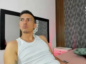 Chaturbate Free Porn Cam of dereck_smithh