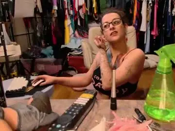 Chaturbate Watch Live Sex Cams of jessyboi0504