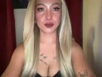Chaturbate Best live sex cam show of makemesquirt_xxx