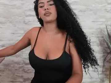 Chaturbate Free Live Porn of naomixjones1
