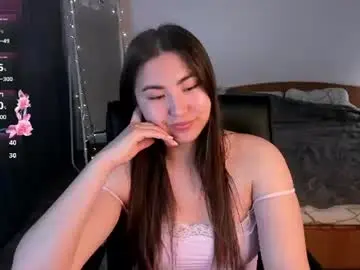 Chaturbate Live Sex Cam of iceicebabe_
