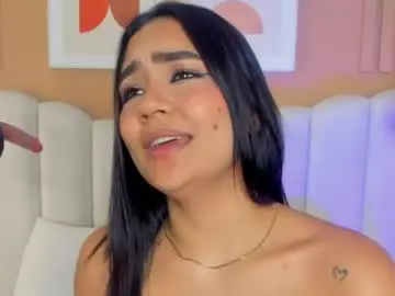 Chaturbate Live Sex Cam of noa_moon