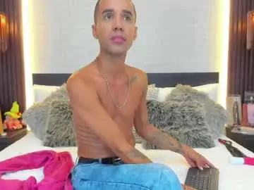 Chaturbate Nude Webcam of anghel_stone