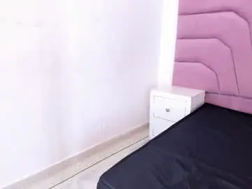 Chaturbate Best live sex cam show of foxyhillx