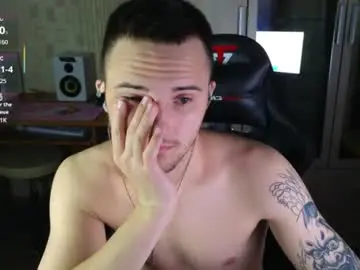 Chaturbate Adult Webcams of golden_boyyy21