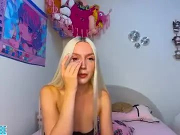 Chaturbate Live Sex Cam of riababe