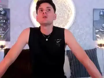 Chaturbate Best live sex cam show of taylor_bigcock_7896