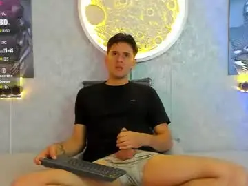 Chaturbate Live Sex of taylor_bigcock_7896
