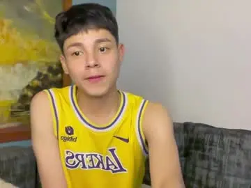 Chaturbate Free Live Porn of andy_belier