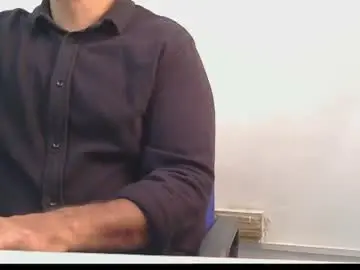 Chaturbate Free Porn Cam of alexkerala84