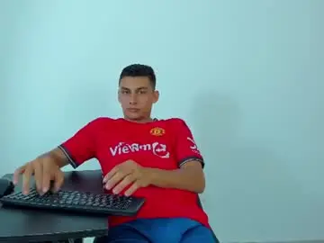 Chaturbate Free Live Porn of max_wild01