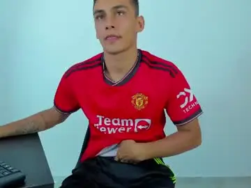 Chaturbate Sex Chat of max_wild01