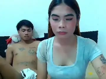 Chaturbate Sex Cam of mikhayla_and_zeus_room