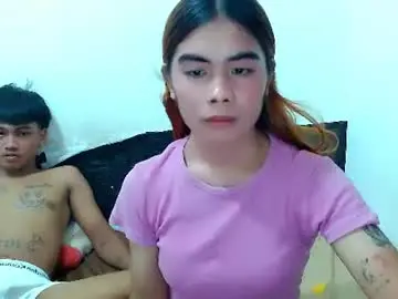 Chaturbate Adult Webcams of mikhayla_and_zeus_room