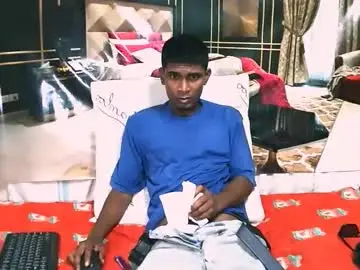 Chaturbate Sex Cam of indianthuggin