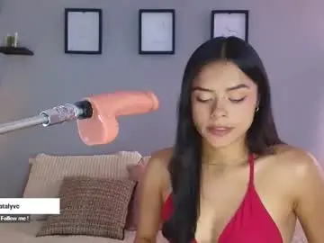 Chaturbate Adult Webcam of missnataly_