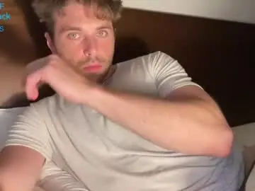 Chaturbate Live Sex of hot8pack01