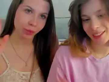 Chaturbate Live Sex Cam of leylalin