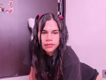 Chaturbate Live Sex Cam of ally_cantero