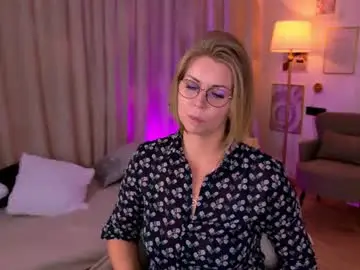 Chaturbate Watch Live Sex Cams of annielight