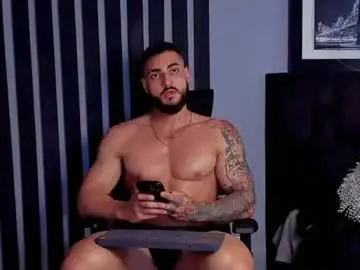Chaturbate Live Sex of isaac_connor1