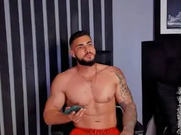 Chaturbate Free Live Porn of isaac_connor1