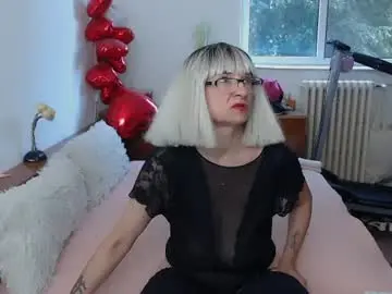 Chaturbate Free Porn Cam of milfdolores