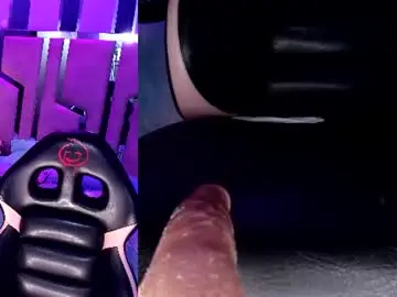 Chaturbate Free Live Porn of pamelaaddams_