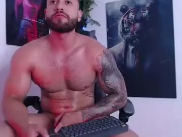 Chaturbate Adult Webcams of massimofiore_