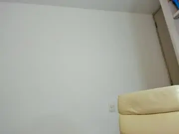Chaturbate Adult Video Chat of xshantall_hotx