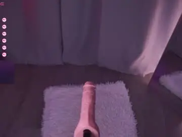 Chaturbate Free Porn Cam of mentallymonika