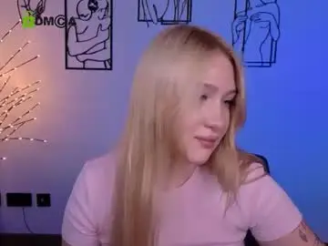 Chaturbate Live Sex Cam of playful_sophie