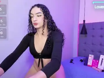 Chaturbate Nude Webcam of scarletcherry18
