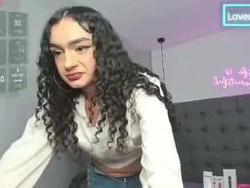 Chaturbate Sex Cam of scarletcherry18